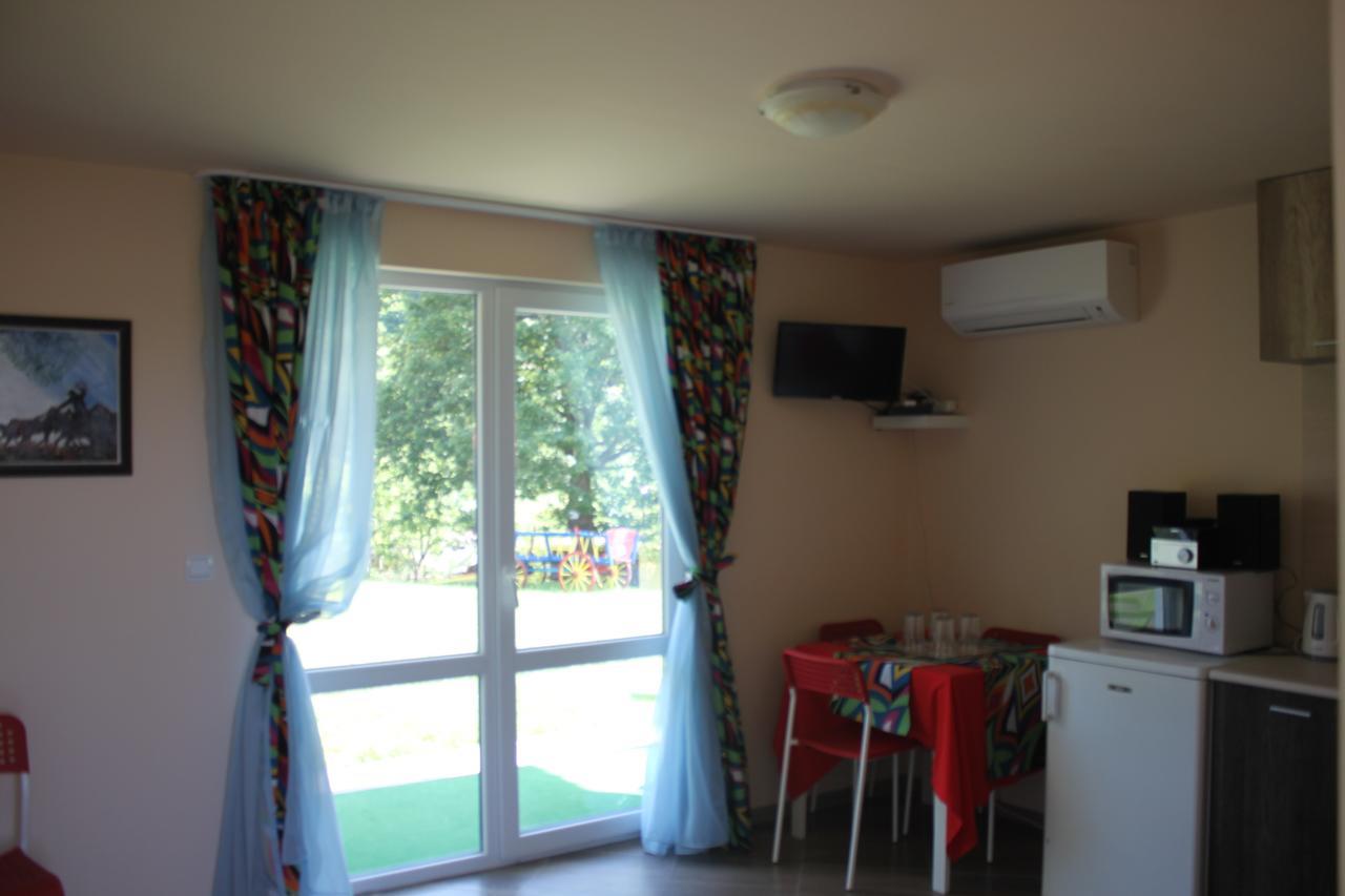 Guest House Daskalov Chervena Lokva 외부 사진